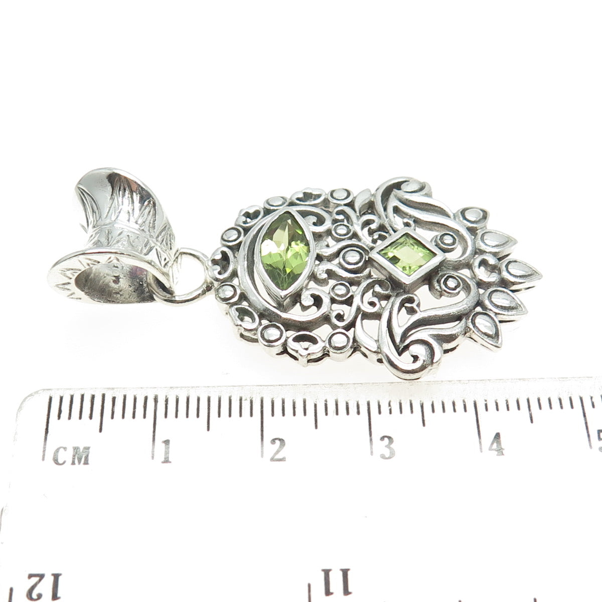 925 Sterling Silver Vintage Real Peridot Gemstone Ornate Pendant