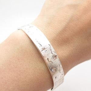 925 Sterling Silver Vintage Birmingham Monomil Etched Hinged Bangle Bracelet 7"