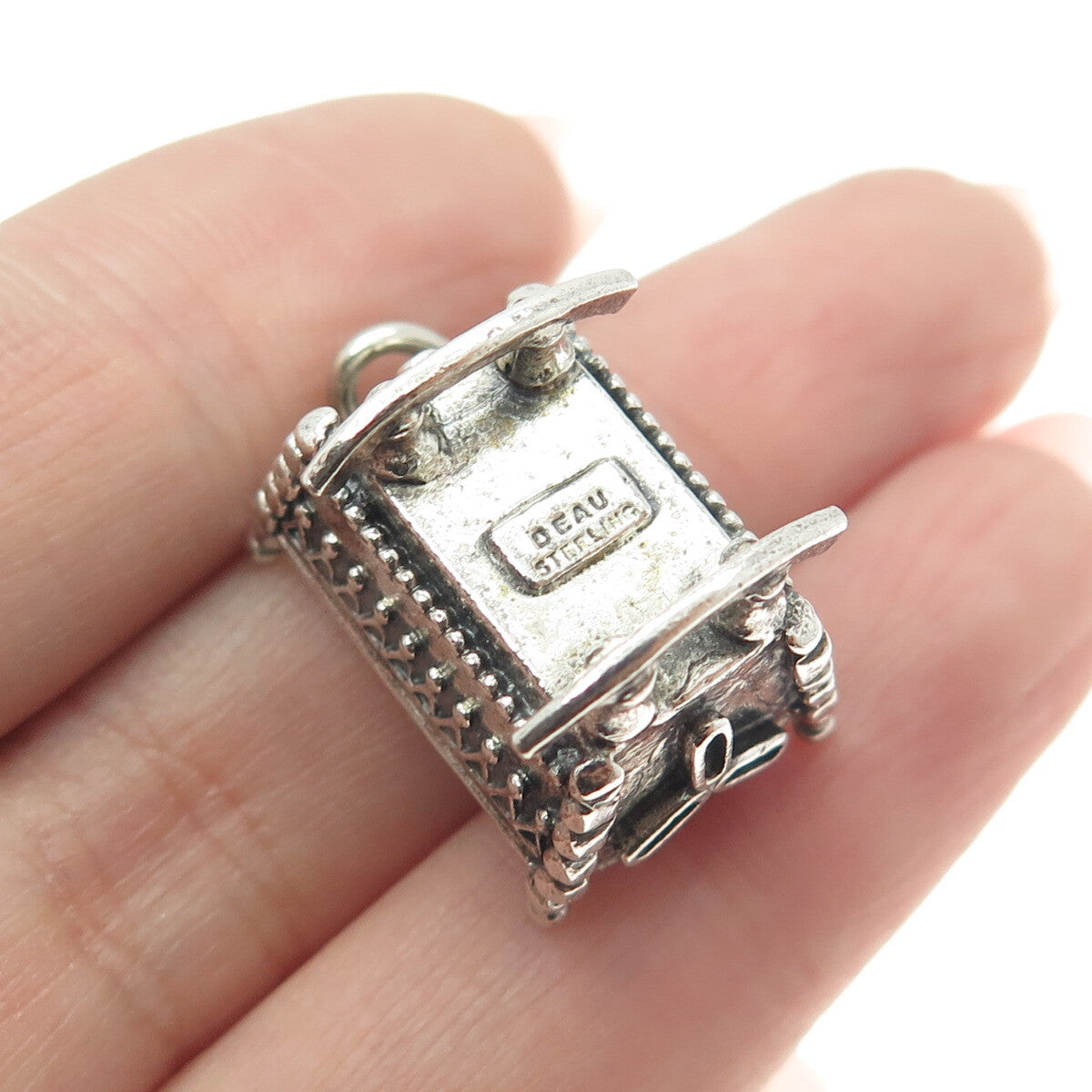 BEAU 925 Sterling Silver Vintage Baby Cradle 3D Pendant