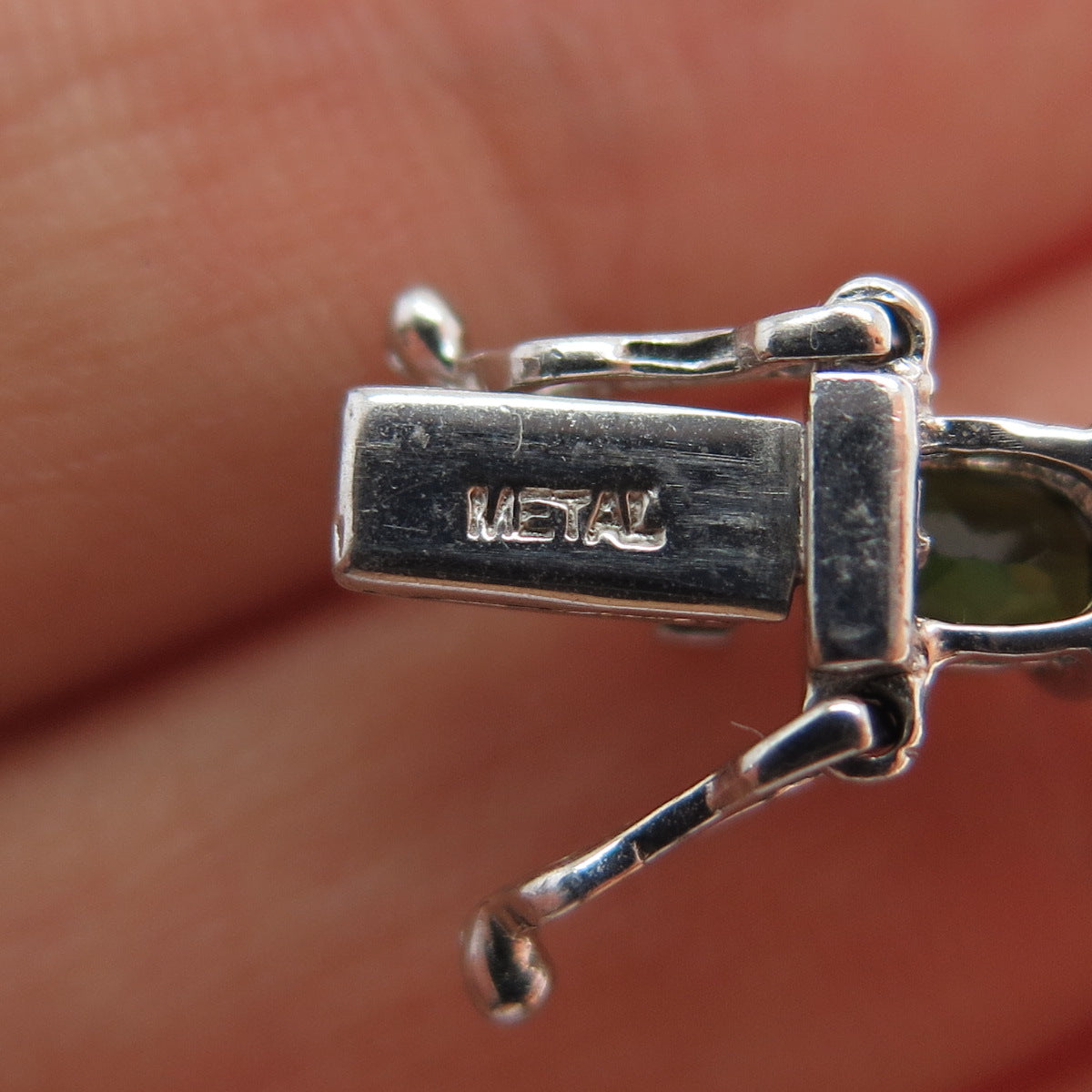 CHUCK CLEMENCY 925 Sterling Silver Real Oval-Cut Peridot Bracelet 8"