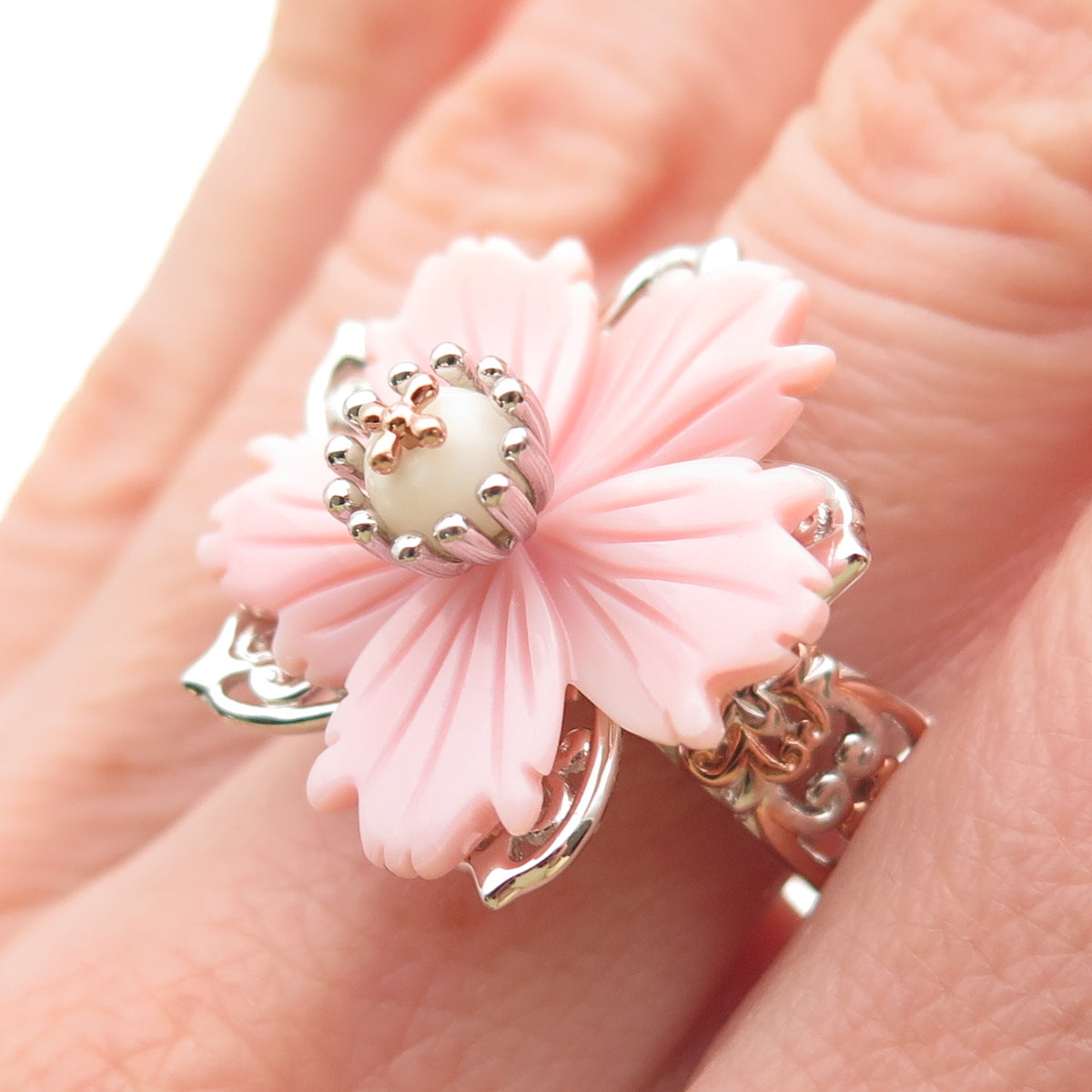 Michael Valitutti Gems En Vogue 925 Sterling 2-Tone MOP Floral Ring Size 9.25