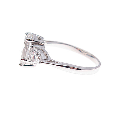 925 Sterling Silver Pear-Cut C Z Engagement Ring Size 7