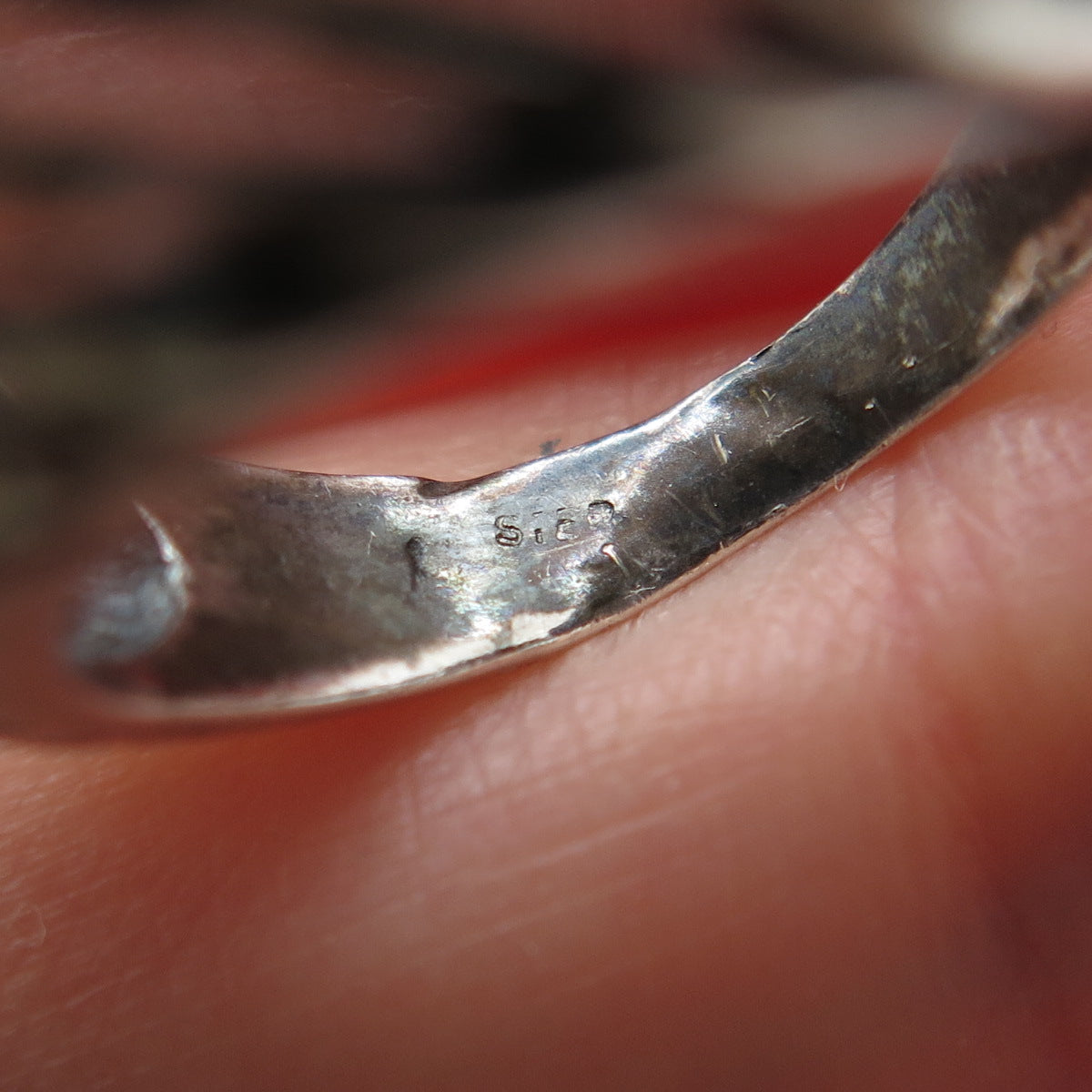 925 Sterling Silver Vintage Diamond-Cut Wavy Dome Oxidized Ring Size 4.75