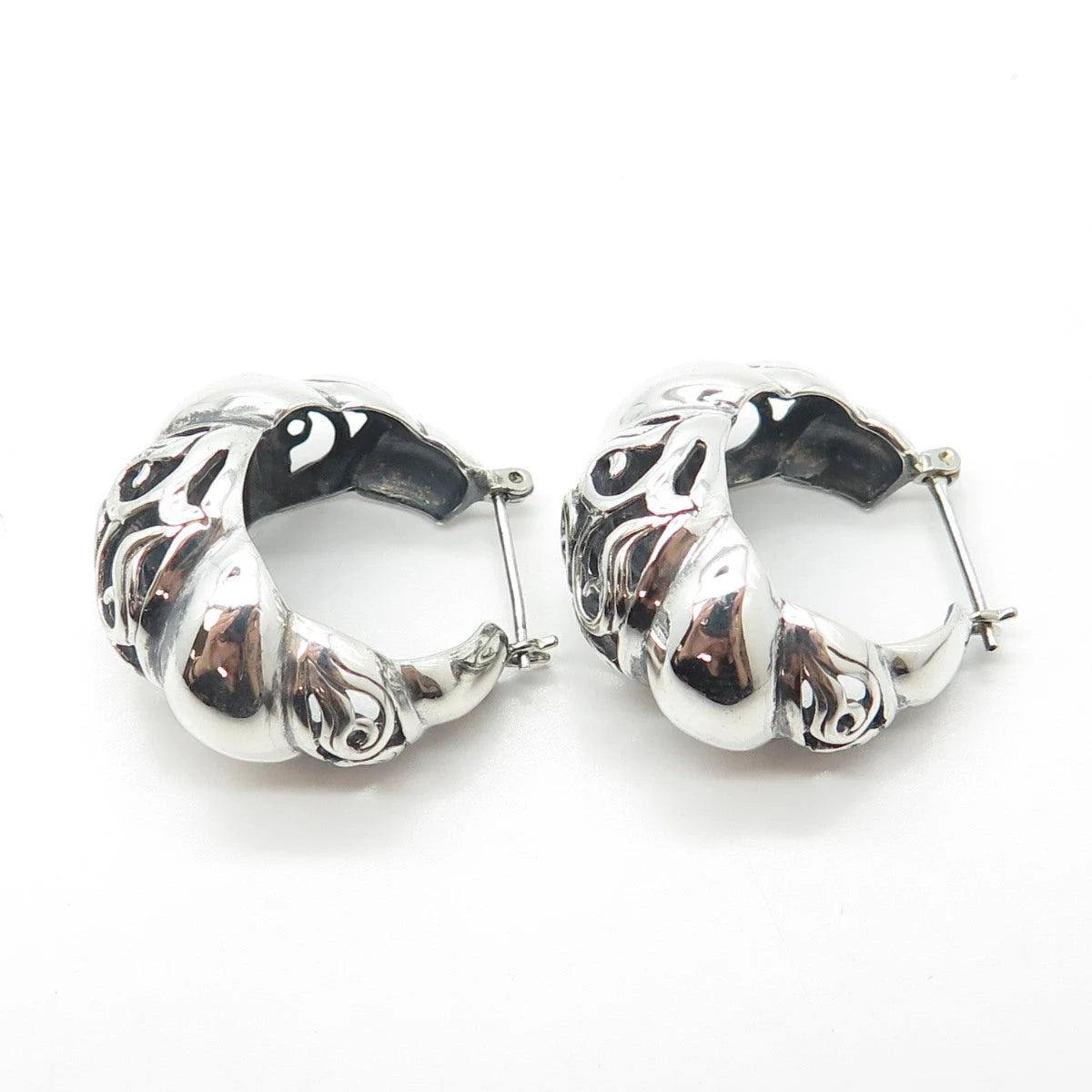 925 Sterling Silver Vintage Ribbed Hinged Hoop Earrings