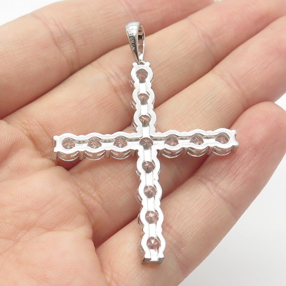 925 Sterling Silver C Z Cross Pendant