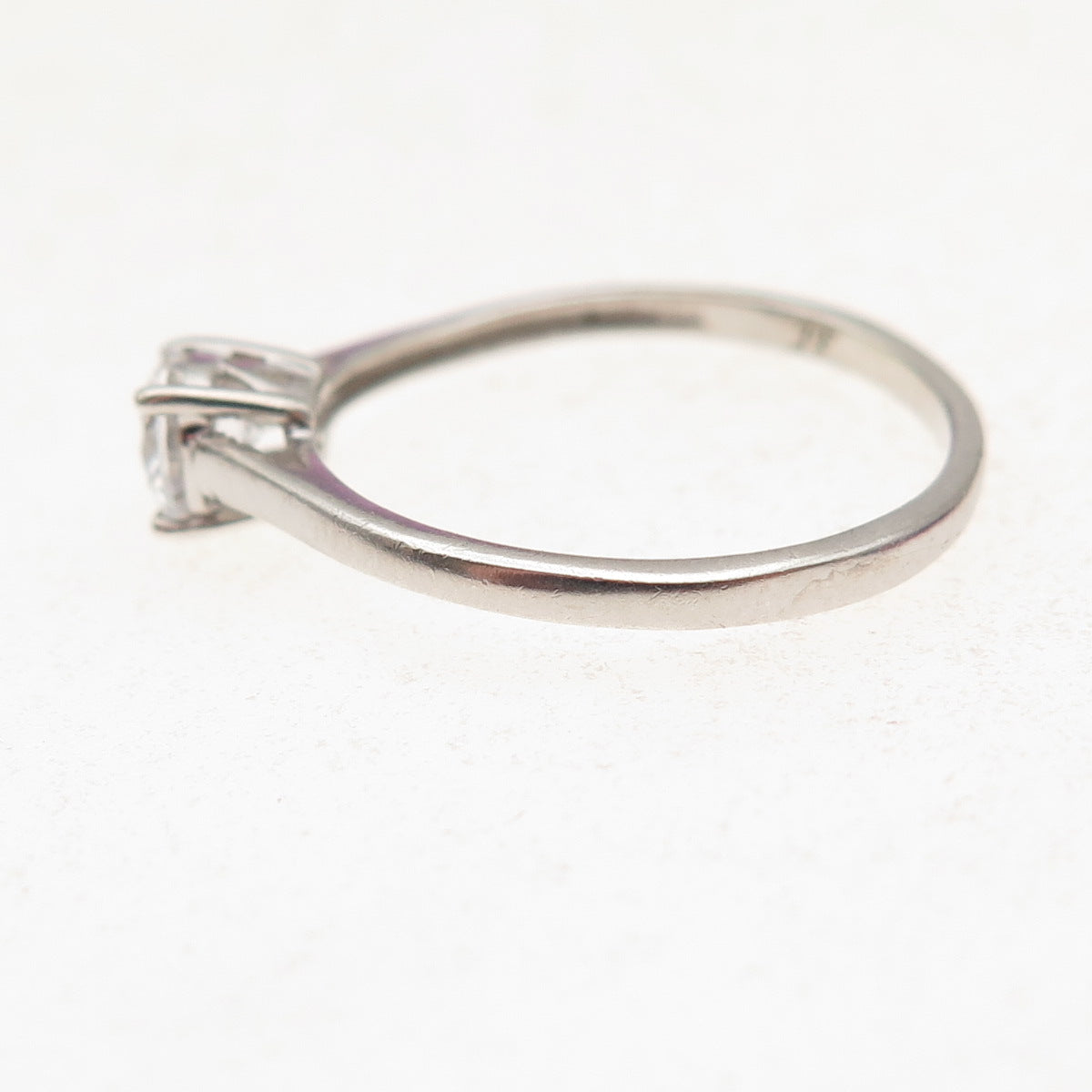 925 Sterling Silver Round-Cut C Z Engagement Ring Size 7.25