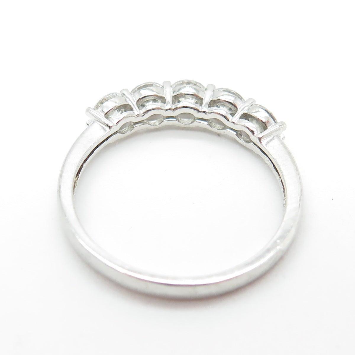 925 Sterling Silver Round-Cut Shaped C Z Ring Size 9.25