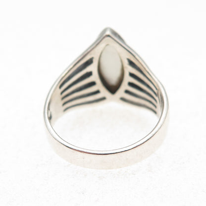 925 Sterling Silver Vintage Real MOP Modernist Oxidized Ring Size 7