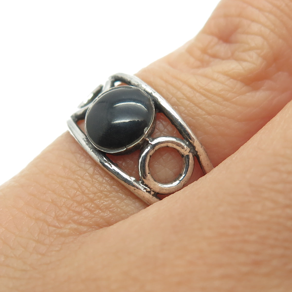 925 Sterling Silver Vintage Black Enamel Modernist Ring Size 5.75