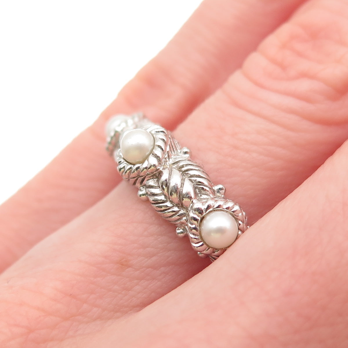 Judith Ripka 925 Sterling Silver Vintage Real Pearl Station Ring Size 6