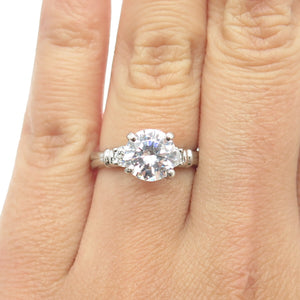 925 Sterling Silver Round-Cut Shaped C Z Engagement Ring Size 6.5