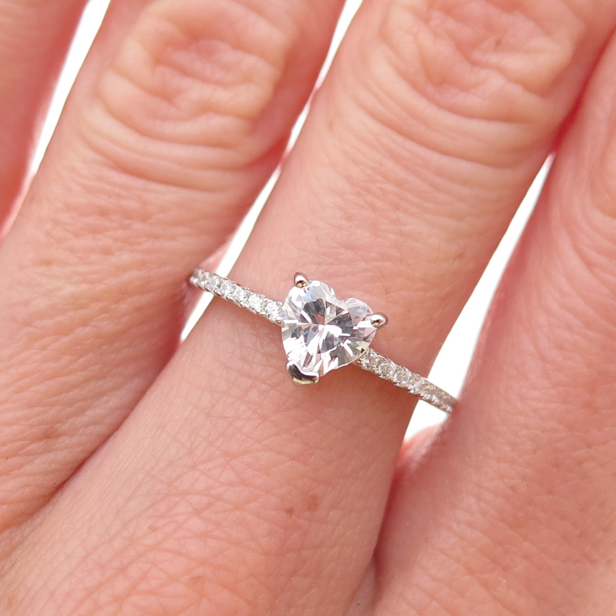 925 Sterling Silver Heart & Round-Cut C Z Promise Ring Size 6