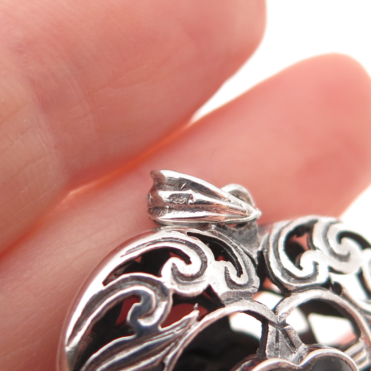 925 Sterling Silver Vintage Real Black Onyx Ornate Heart Dual Sided Pendant