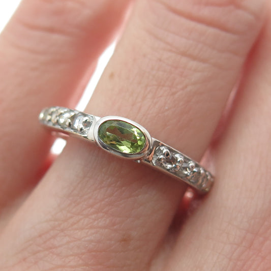 925 Sterling Silver Real Round-Cut Diamond & Oval-Cut Peridot Ring Size 7.75