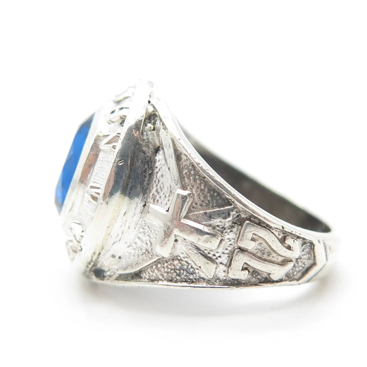 925 Sterling Silver Vintage 1972 Blue Glass "St. John" School Ring Size 6.5