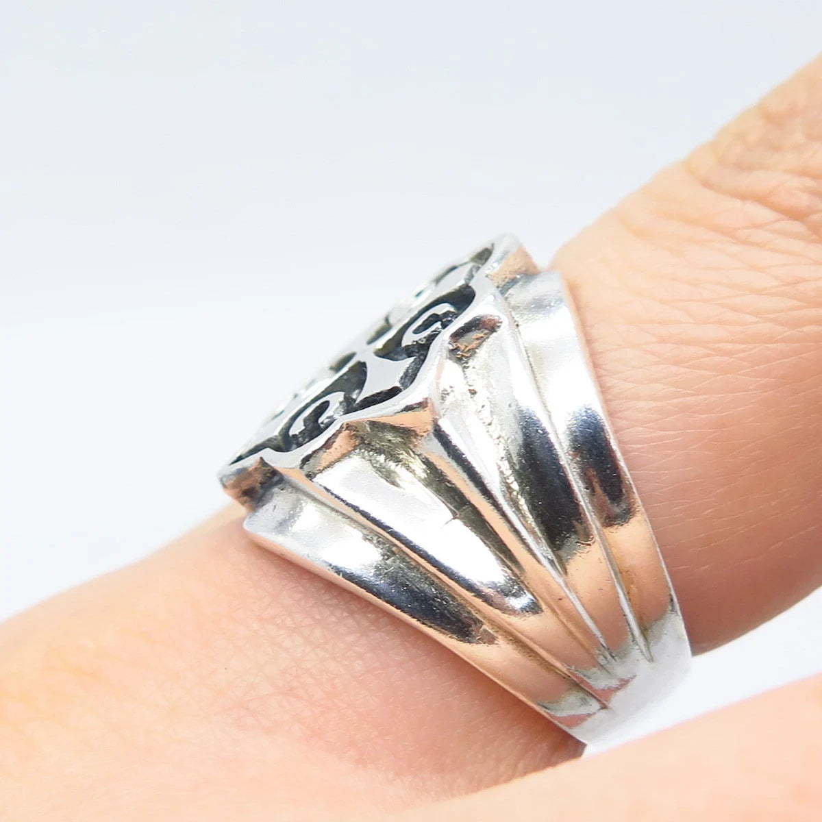 925 Sterling Silver Vintage Modernist Cross Ring Size 7.5