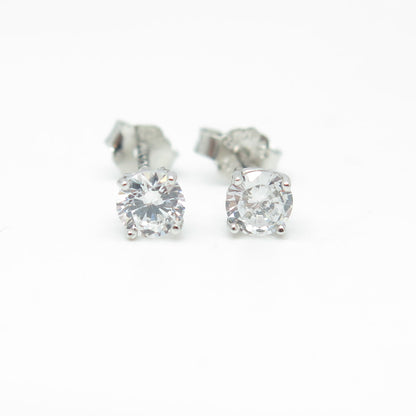 HAN 925 Sterling Silver Round-Cut Shaped C Z Stud Earrings
