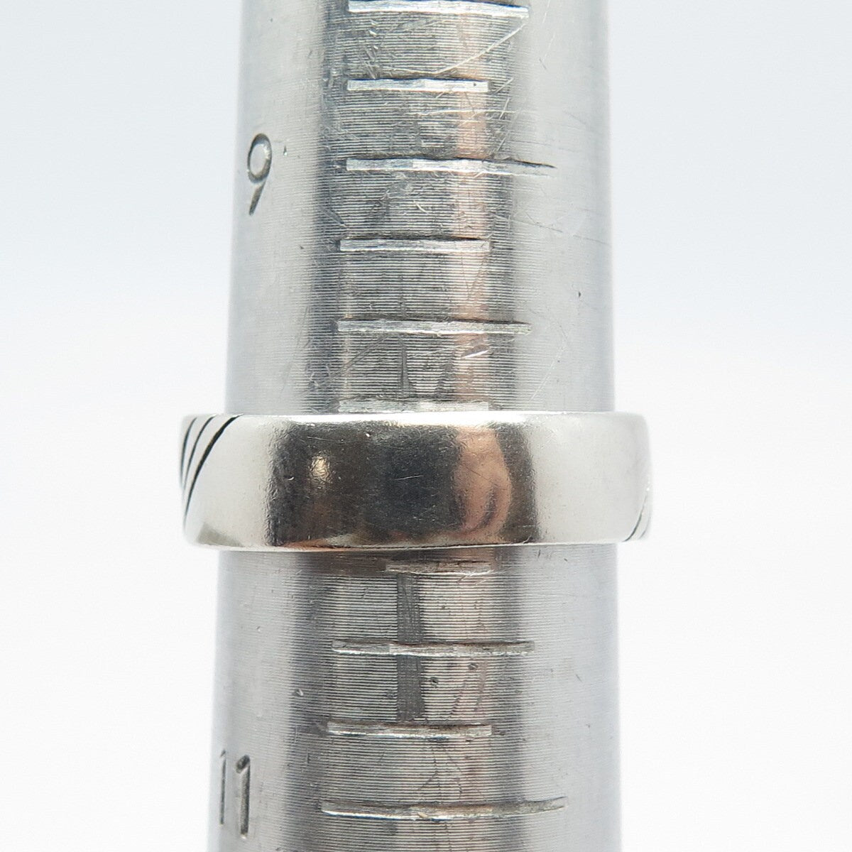 925 Sterling Silver Vintage Geometric Band Ring Size 10.25
