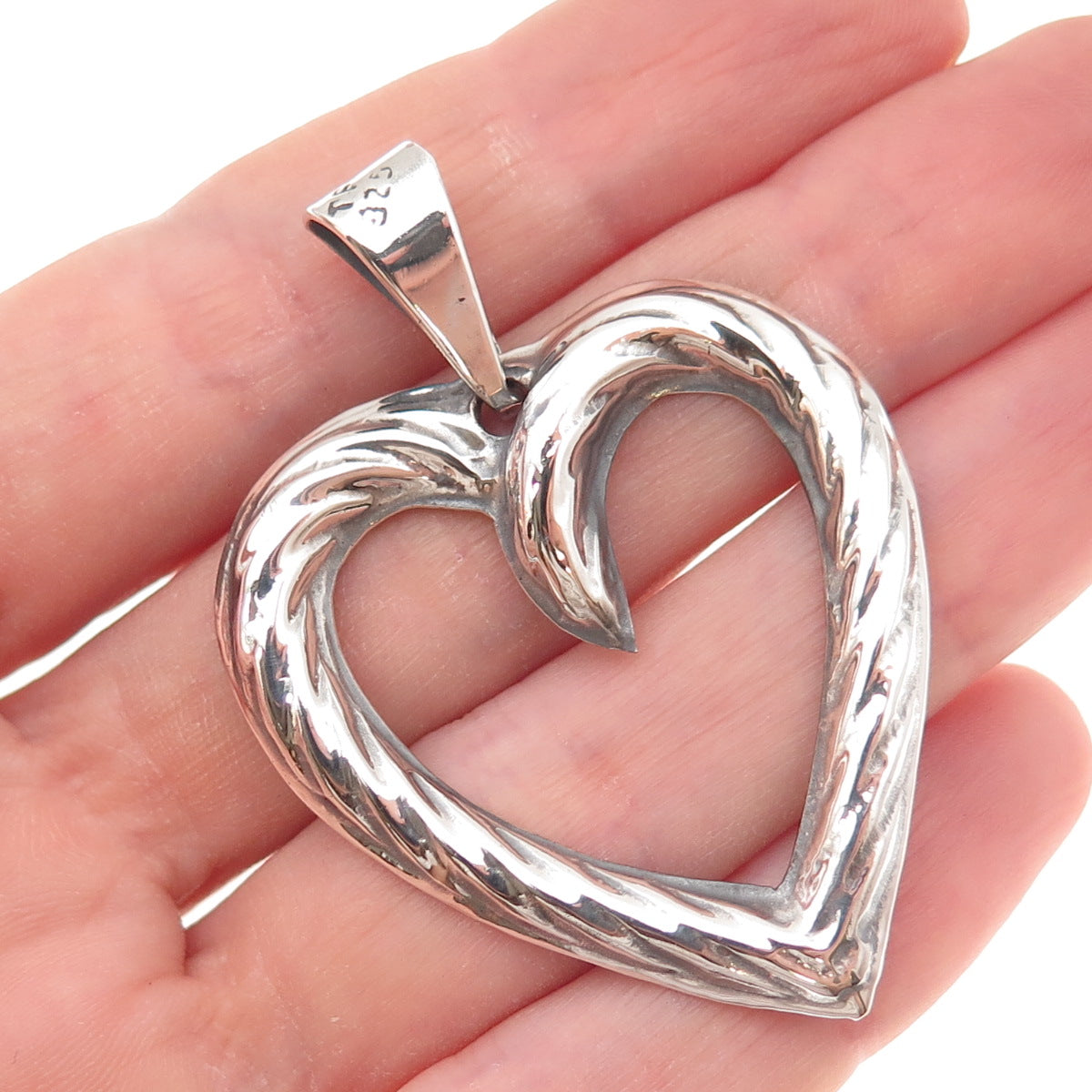 925 Sterling Silver Vintage Mexico Heart Oxidized Pendant