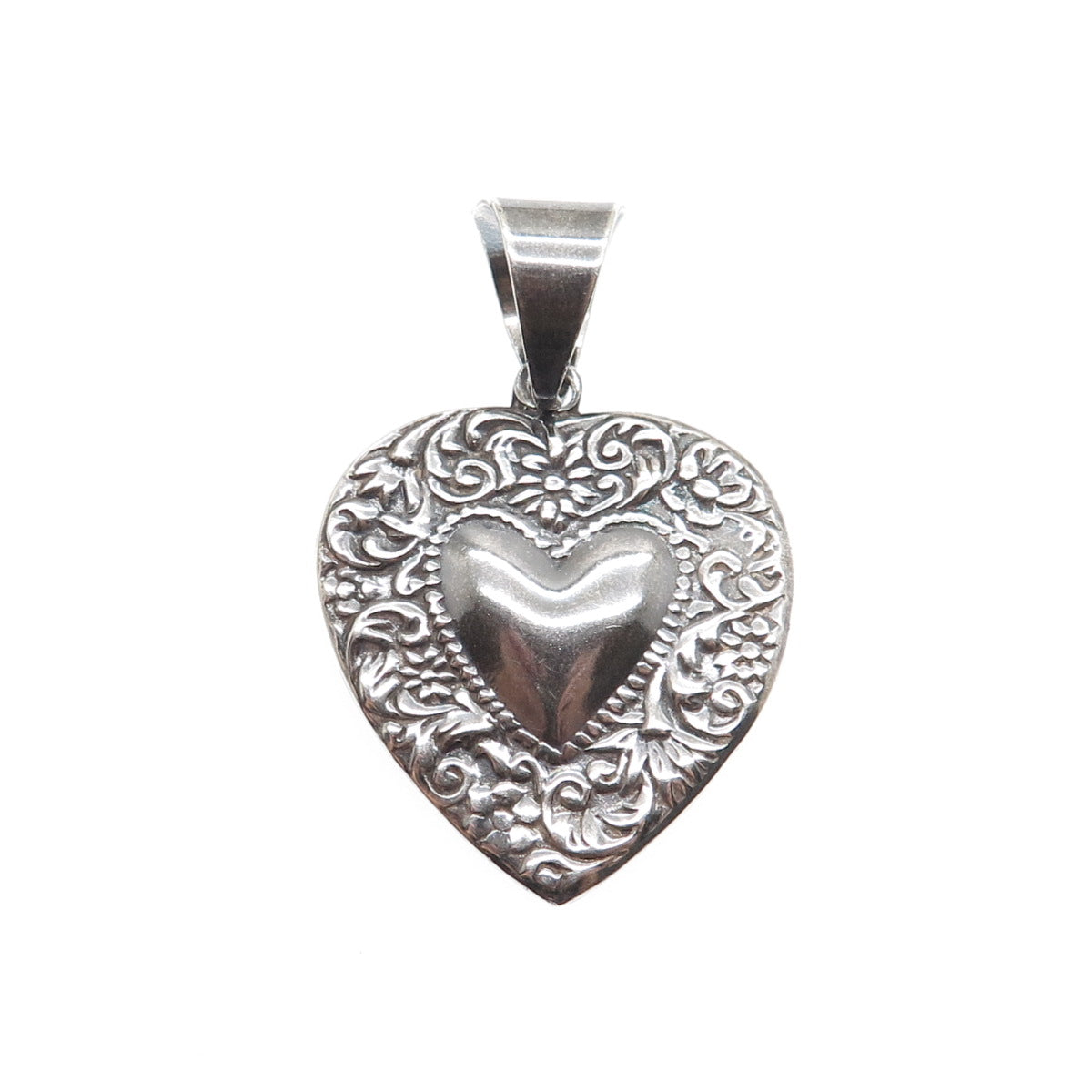 925 Sterling Silver Vintage Mexico Repousse Heart Oxidized Pendant