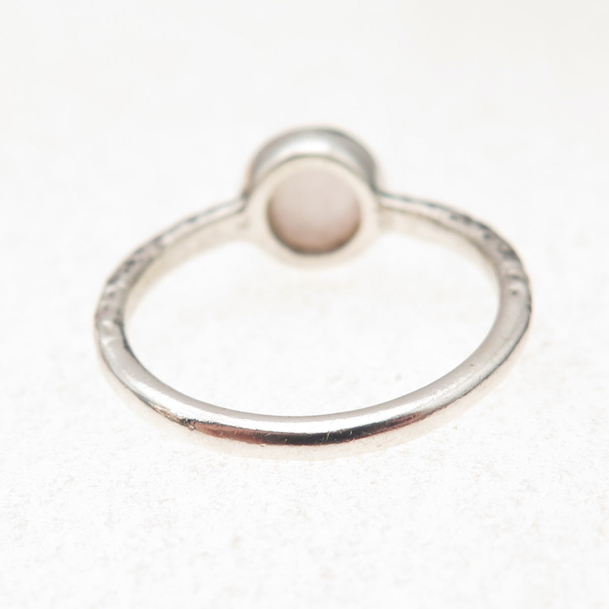 925 Sterling Silver Vintage Real Rose Quartz Hammered Ring Size 8.25