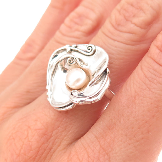 Hagit Gorali 925 Sterling Silver Vintage Real Pearl Modernist Floral Ring Size 7