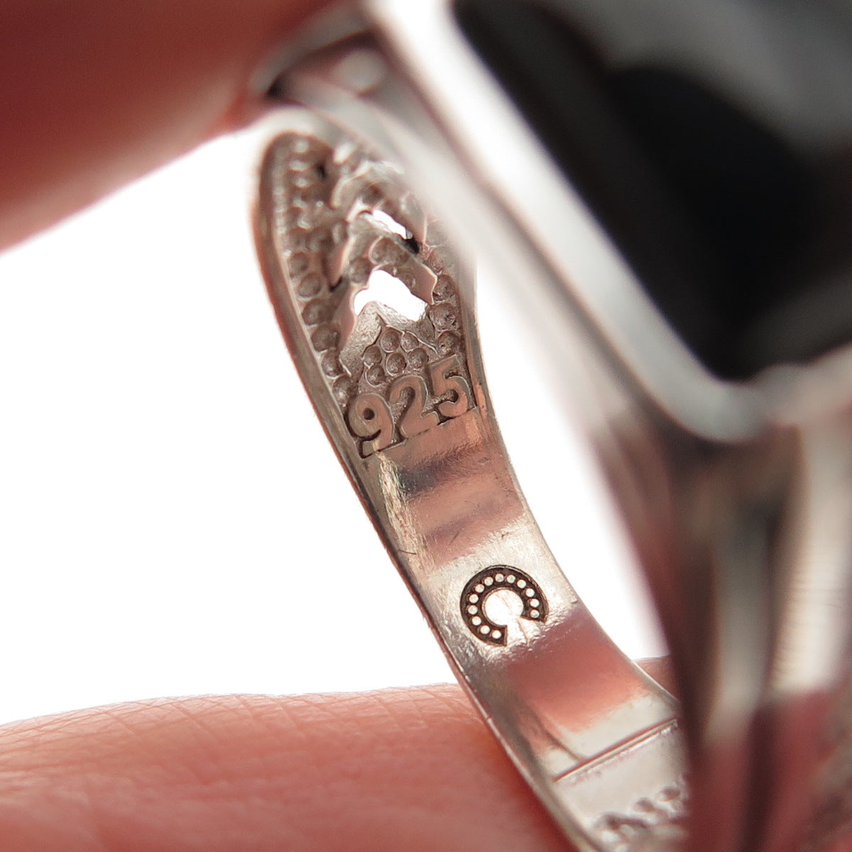 CHIMODA 925 Sterling Silver Real Black Onyx Arrow Ring Size 10.25