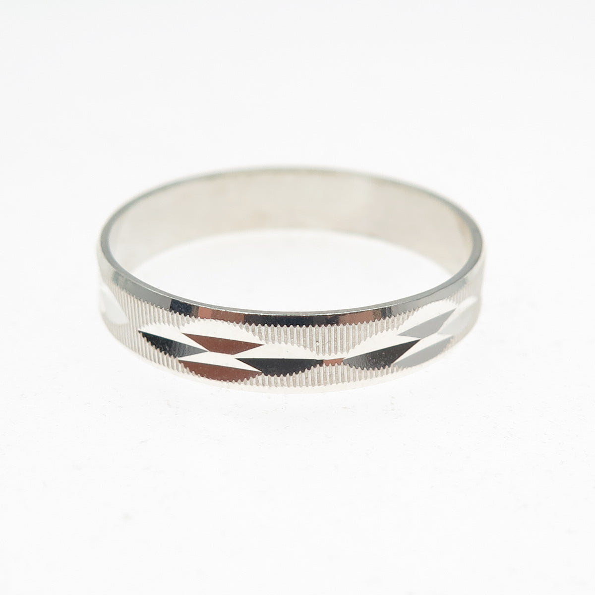 925 Sterling Silver Vintage Diamond-Cut Ribbed Band Ring Size 12.5