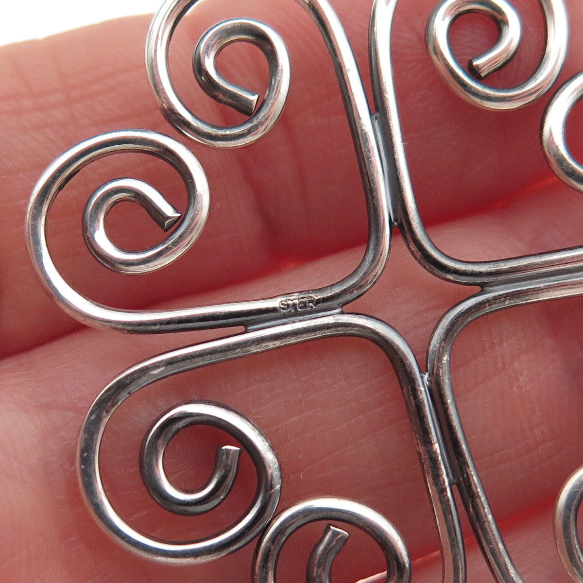 925 Sterling Silver Vintage Heart Clover Good Luck Oxidized Charm Pendant