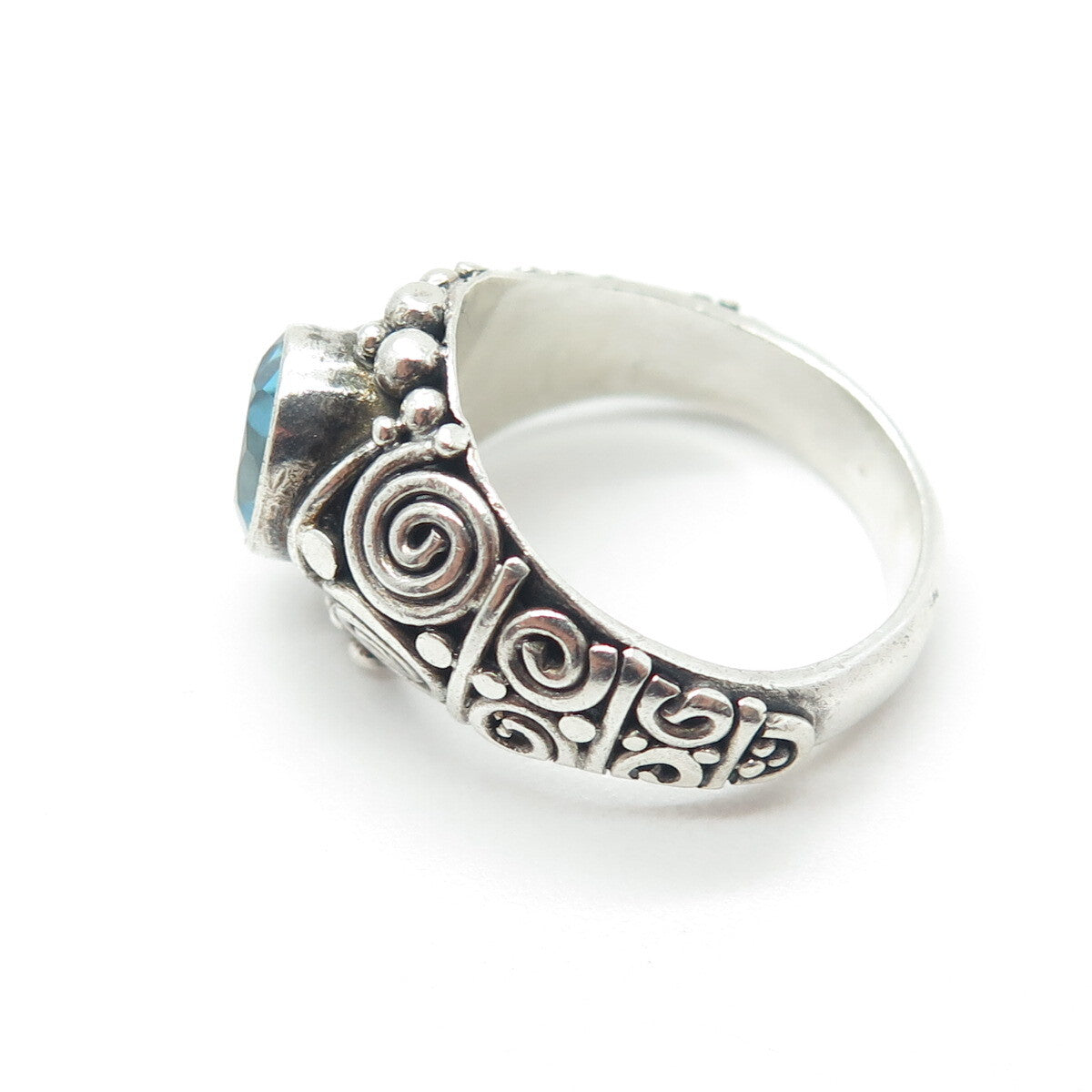 SUARTI BALI Sterling Silver Vintage Blue Topaz Spiral Oxidized Ring Size 9.25