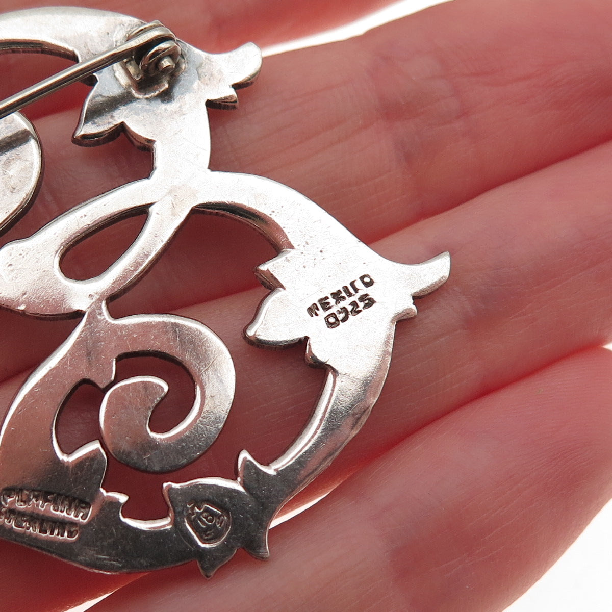 Plafina 925 Sterling Silver Vintage Mexico Letter E Floral Oxidized Pin Brooch