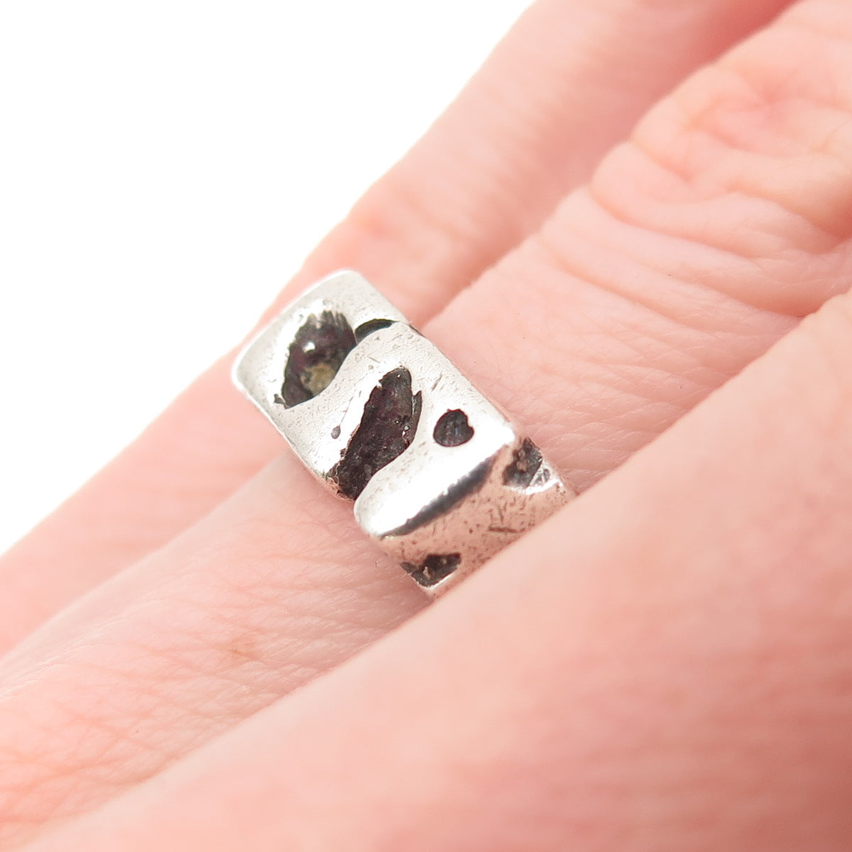 925 Sterling Silver Vintage Modernist Oxidized Ring Size 5.75