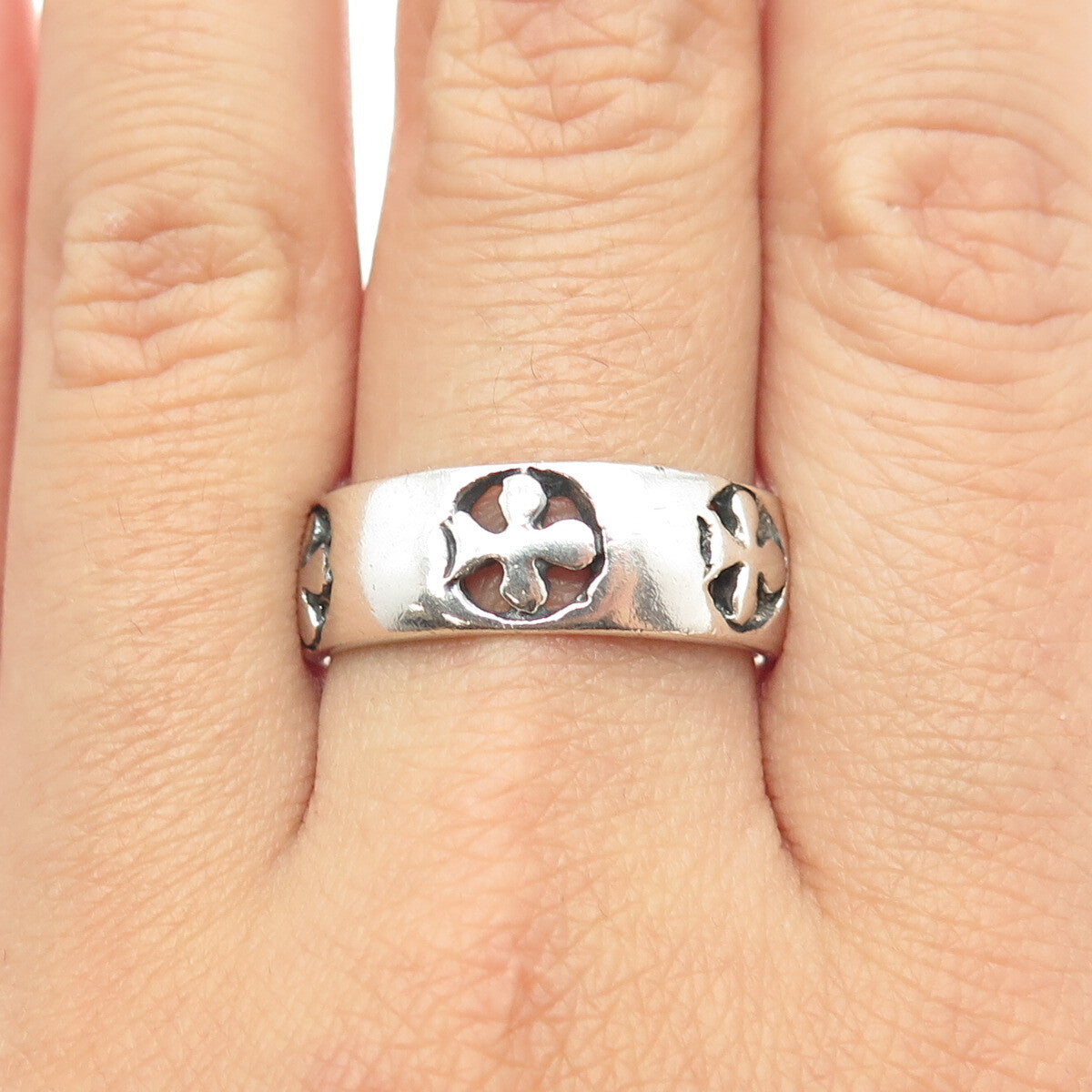 925 Sterling Silver Vintage Cross Band Ring Size 10.25