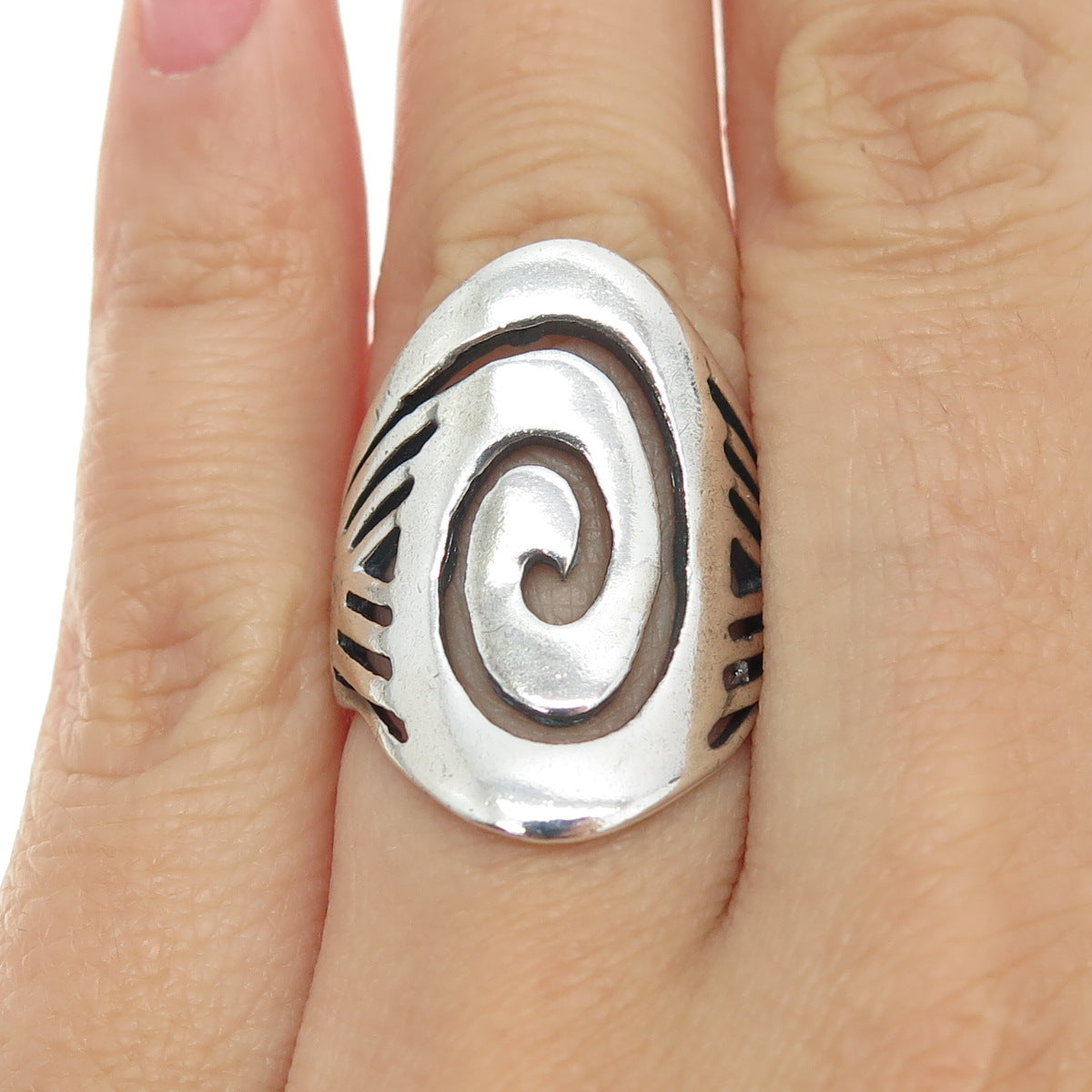 925 Sterling Silver Vintage Spiral Ethnic Statement Ring Size 6