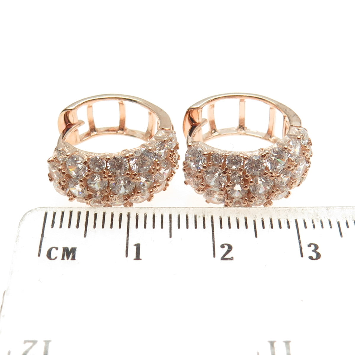 925 Sterling Silver Rose Gold Plated Round-Cut Shaped C Z Huggie Earrings