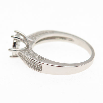 925 Sterling Silver Round-Cut C Z Engagement Ring Size 6.75