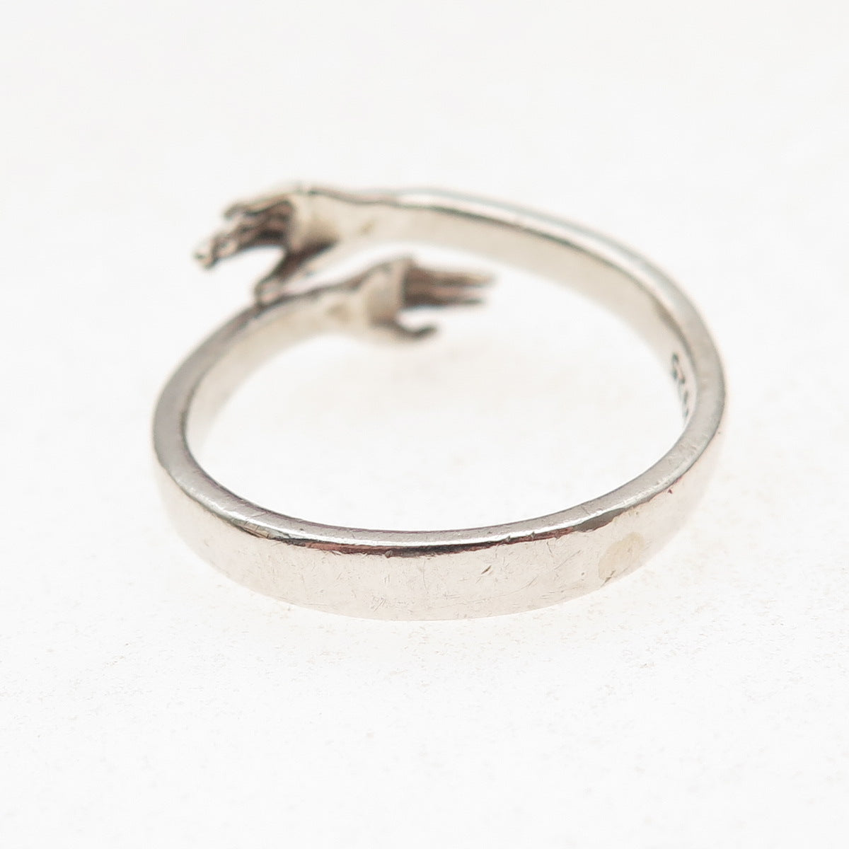 925 Sterling Silver Vintage Hug Oxidized Adjustable Ring Size 8.5
