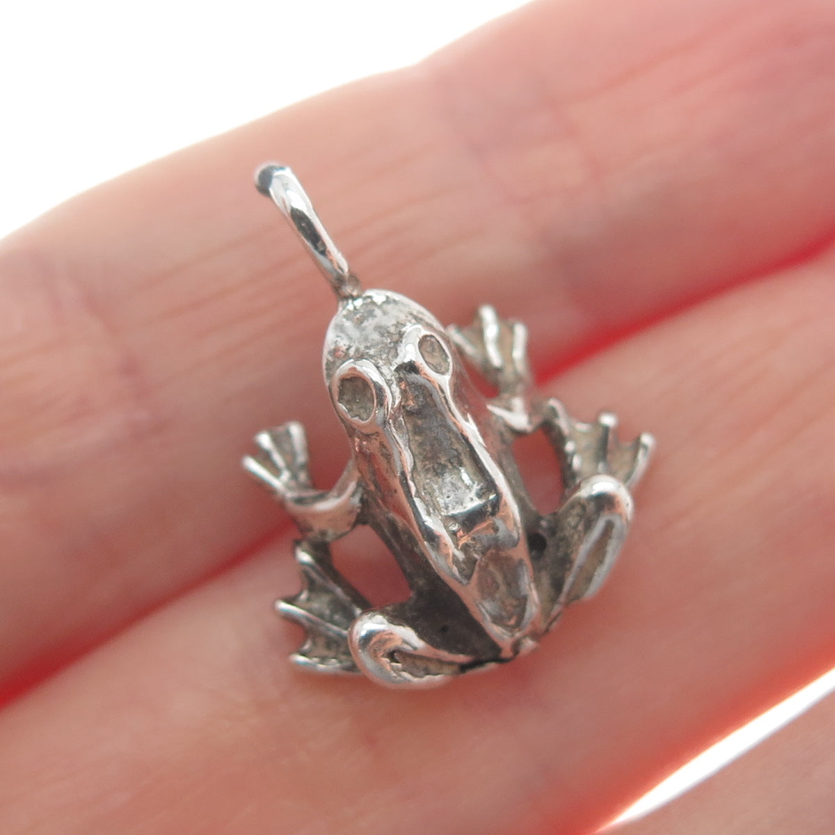 925 Sterling Silver Vintage Frog Good Luck Oxidized Minimalist 3D Charm Pendant