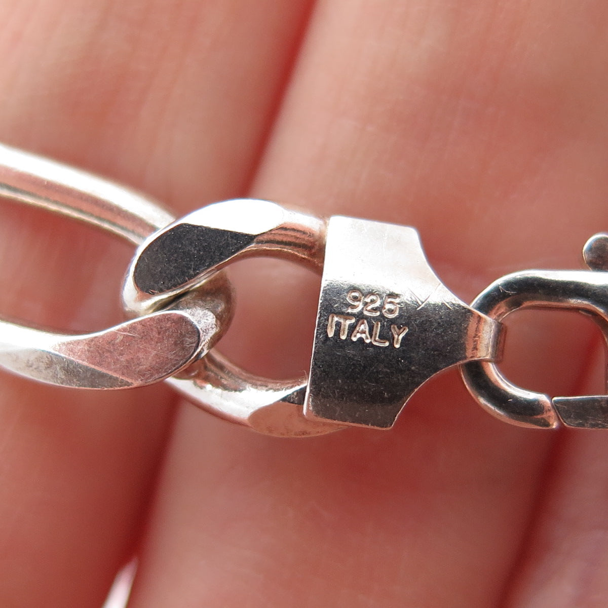 925 Sterling Silver Vintage Italy Figaro Chain Necklace 24"