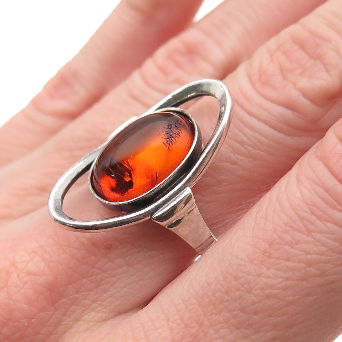 925 Sterling Silver Vintage MW Poland Real Amber Modernist Ring Size 7.25