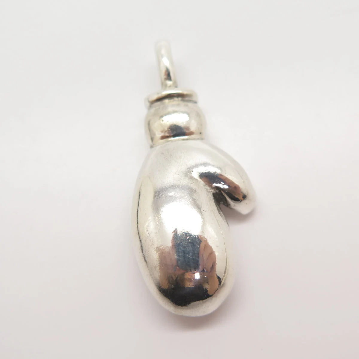 925 Sterling Silver Vintage Mitten Pendant