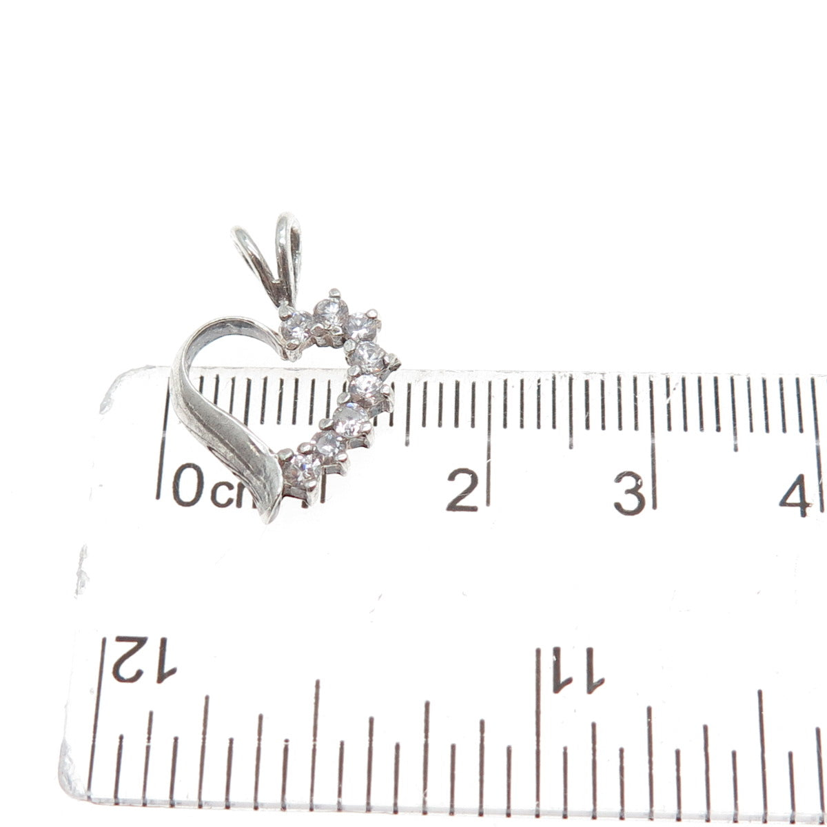 925 Sterling Silver Round-Cut C Z Heart Minimalist Charm Pendant