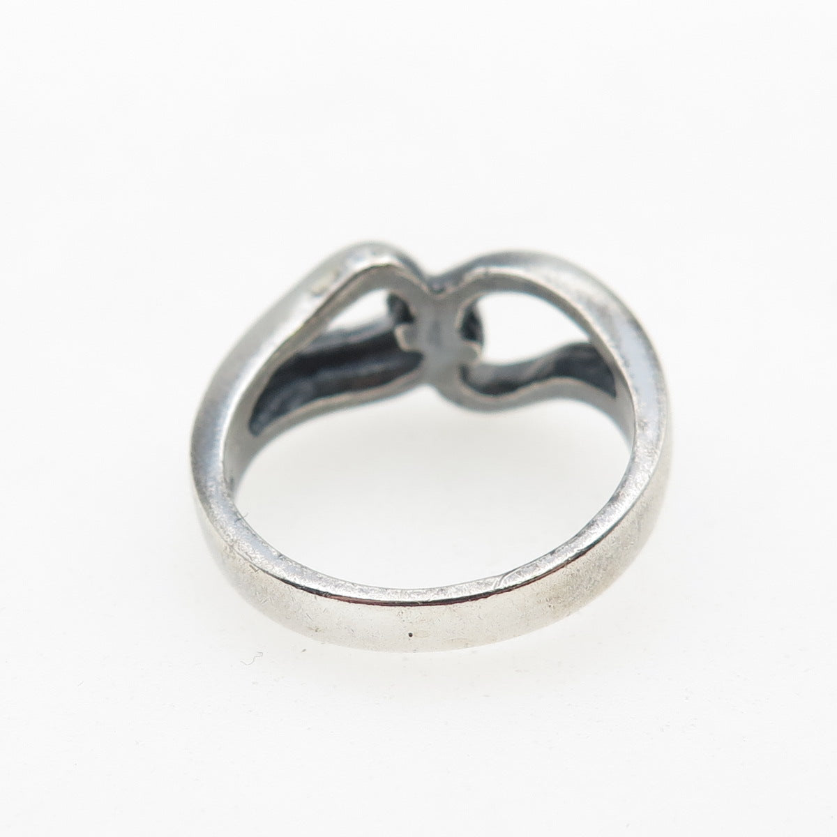 925 Sterling Silver Vintage Modernist Interlocked Oxidized Ring Size 6.75