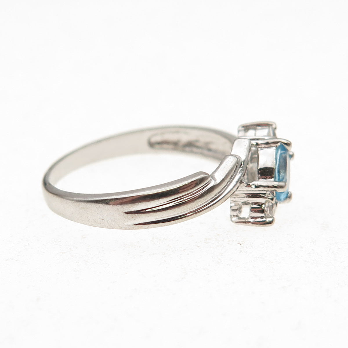 925 Sterling Silver Real Blue Topaz & C Z Bypass Ring Size 8.5