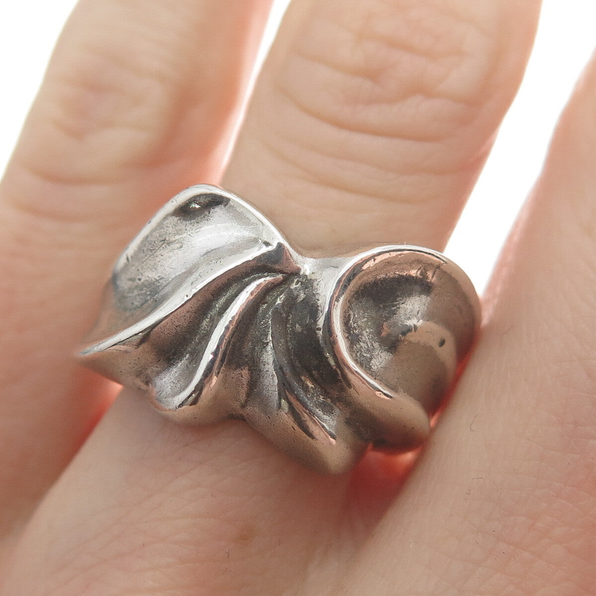 925 Sterling Silver Vintage Italy Modernist Wavy Oxidized Ring Size 7.75