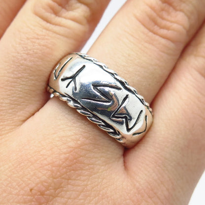 925 Sterling Silver Vintage Tribal Ring Size 9.75