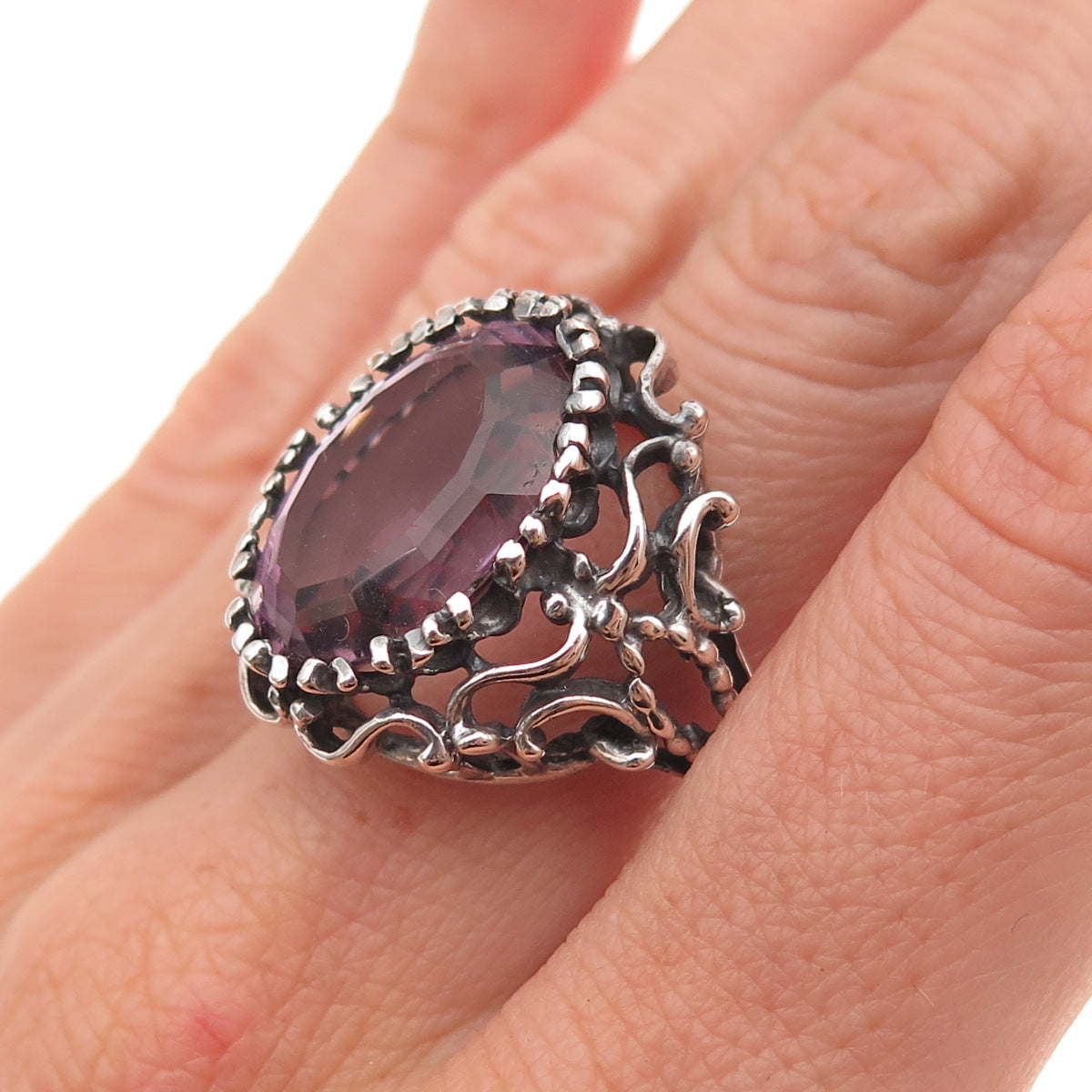 Chateau D’Argent 925 Sterling Silver Vintage Purple C Z Oxidized Ring Size 8