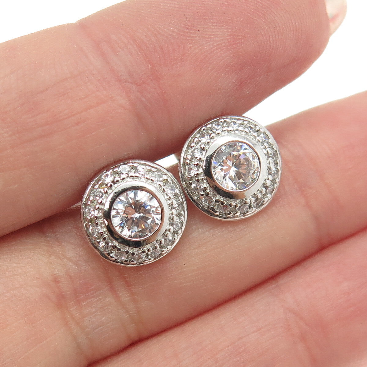 925 Sterling Silver Round-Cut C Z Stud Earrings