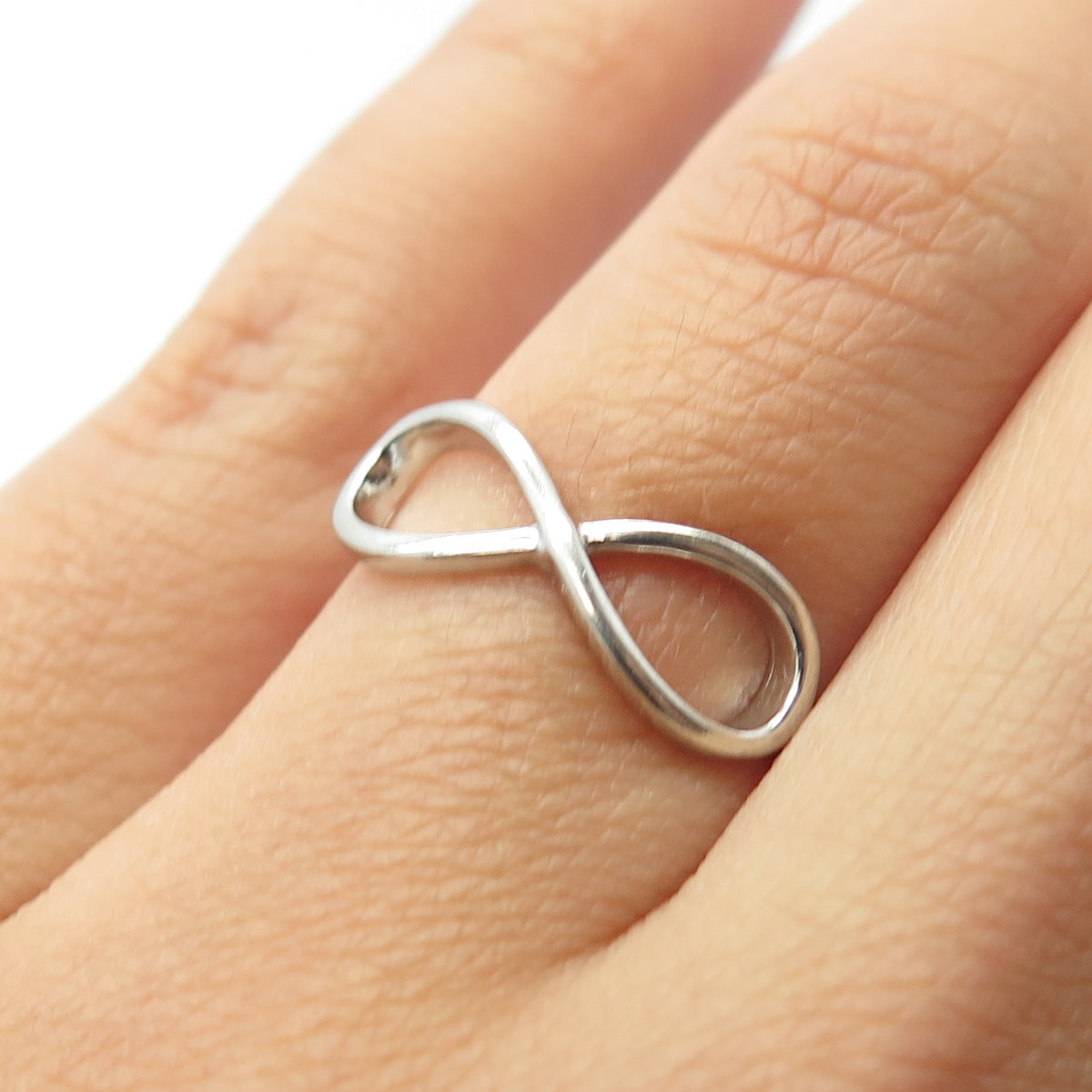 925 Sterling Silver Infinity Ring Size 7