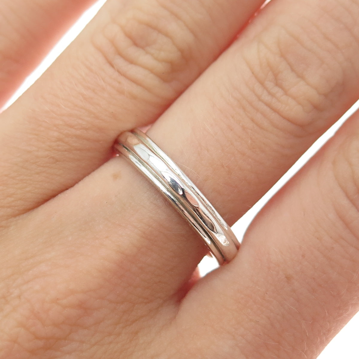 925 Sterling Silver Vintage Hammered Rotating Band Ring Size 7